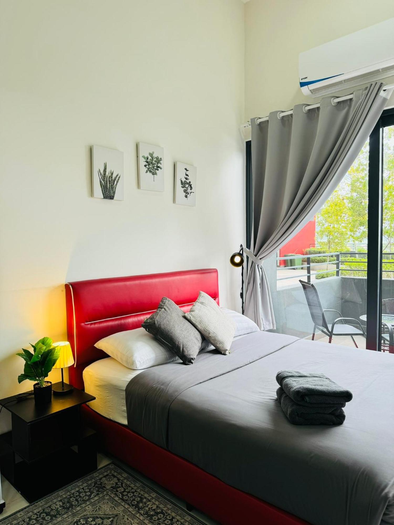 Coresoho Suite By Bkastaycation Kotawarisan Sepang Klia Airport, Free Wifi Zewnętrze zdjęcie